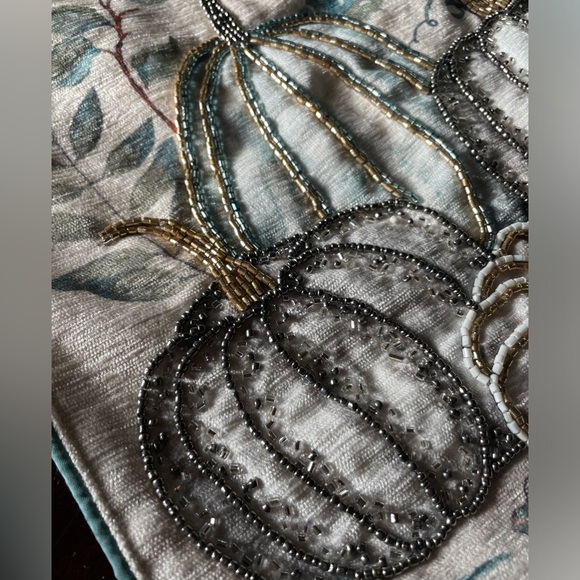 RACHEL ZOE NWT Fall Autumn Thanksgiving Beaded Pumpkins Decorative Table Runner - Picture 5 of 13